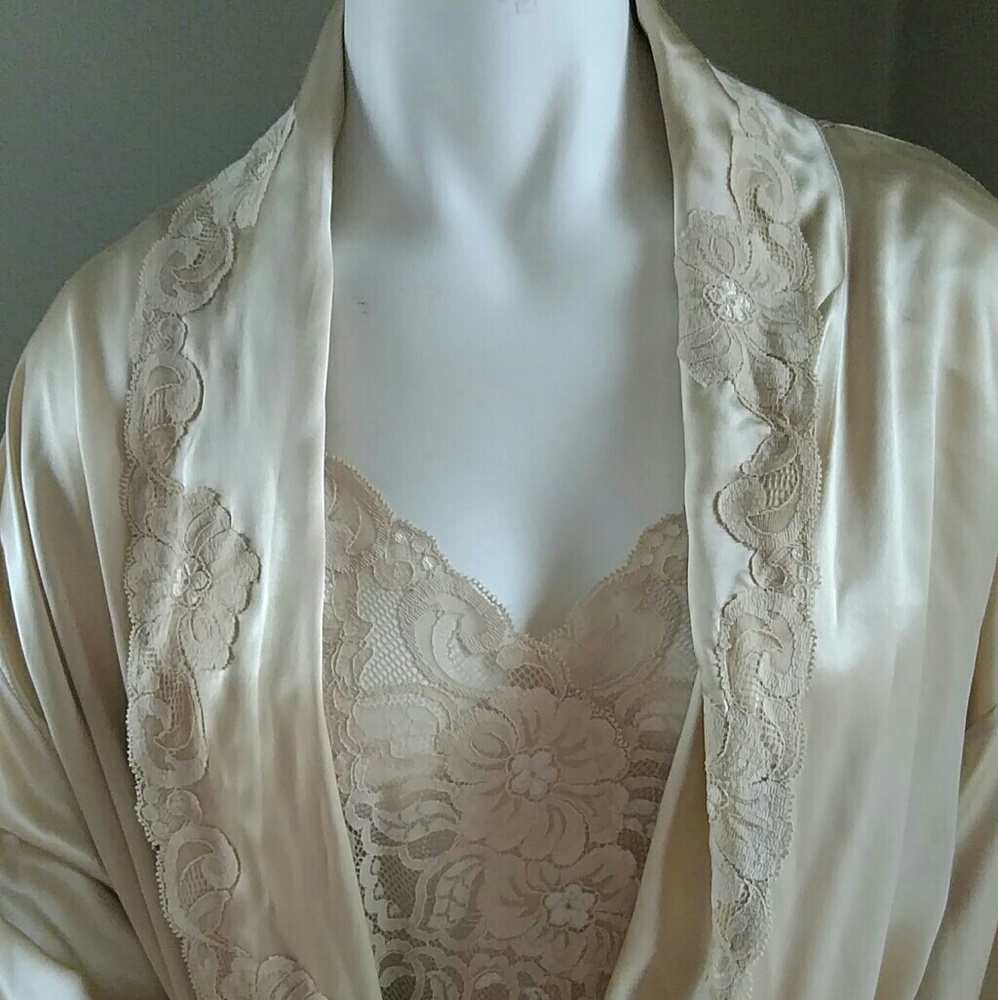 Victoria Secret - Long Gown and Robe Set - Vintage